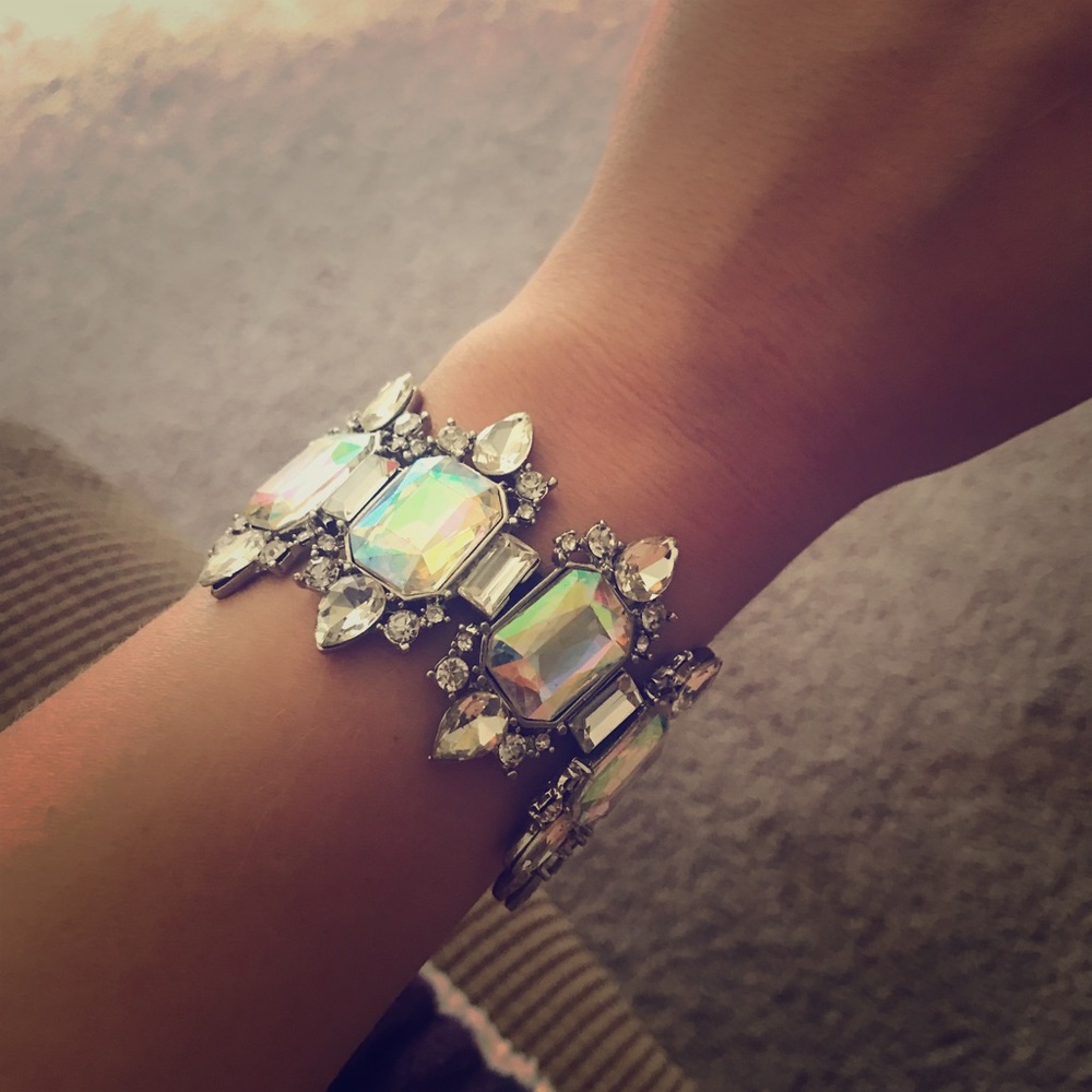 Iridescent Bracelet & Earrings